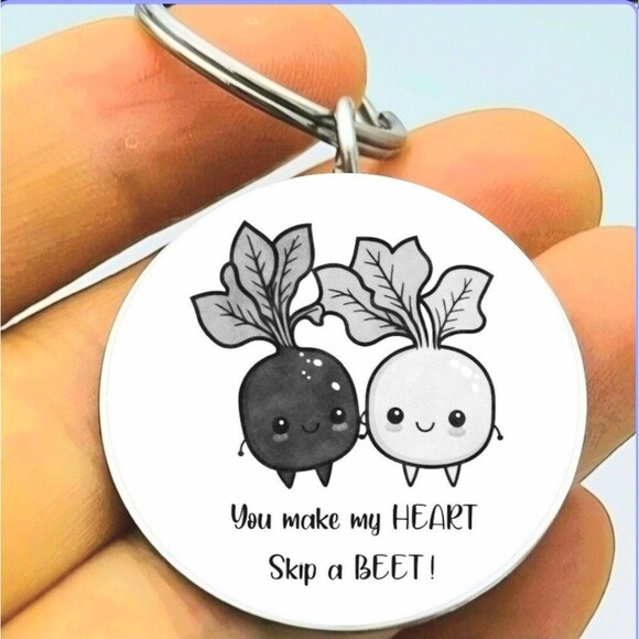 Beet Couple Lover Make My Heart Skip A Beat Cute Love Stainless Steel Keychain - Picture 1 of 1